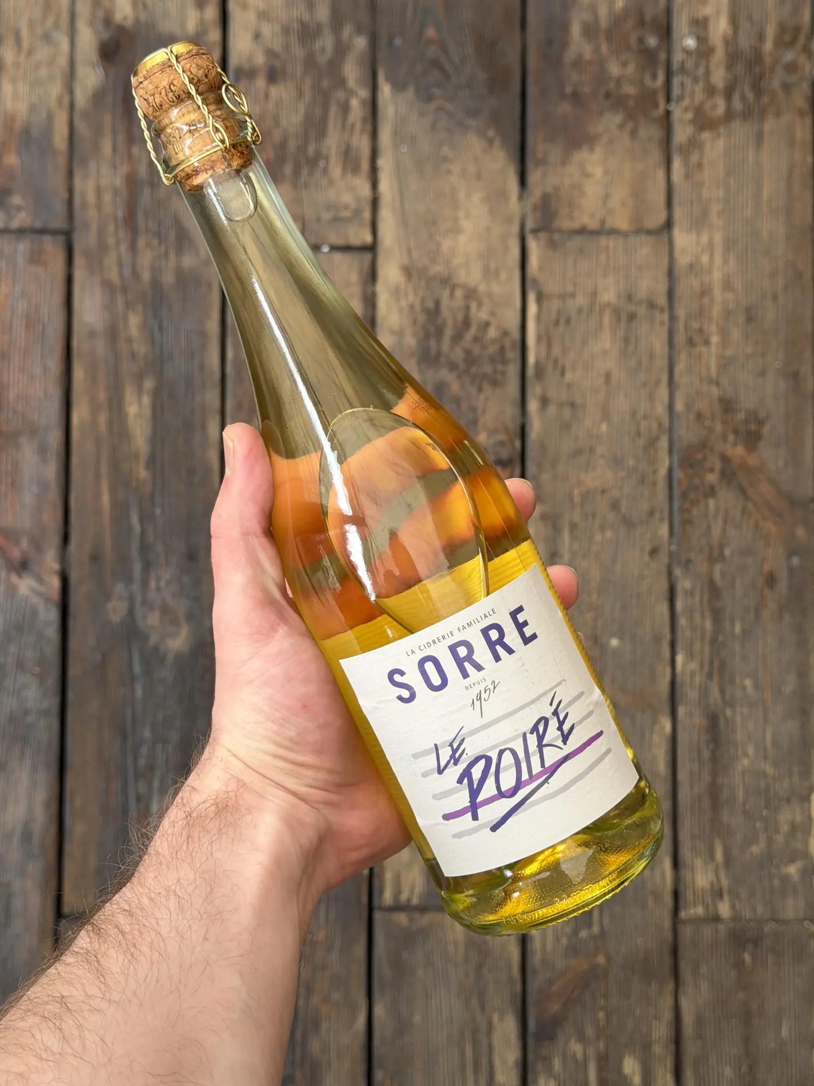 Bouteille de poiré fermier Sorre, cidrerie familiale depuis 1952